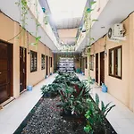 Reddoorz Near Jalan Gatot Subroto Medan